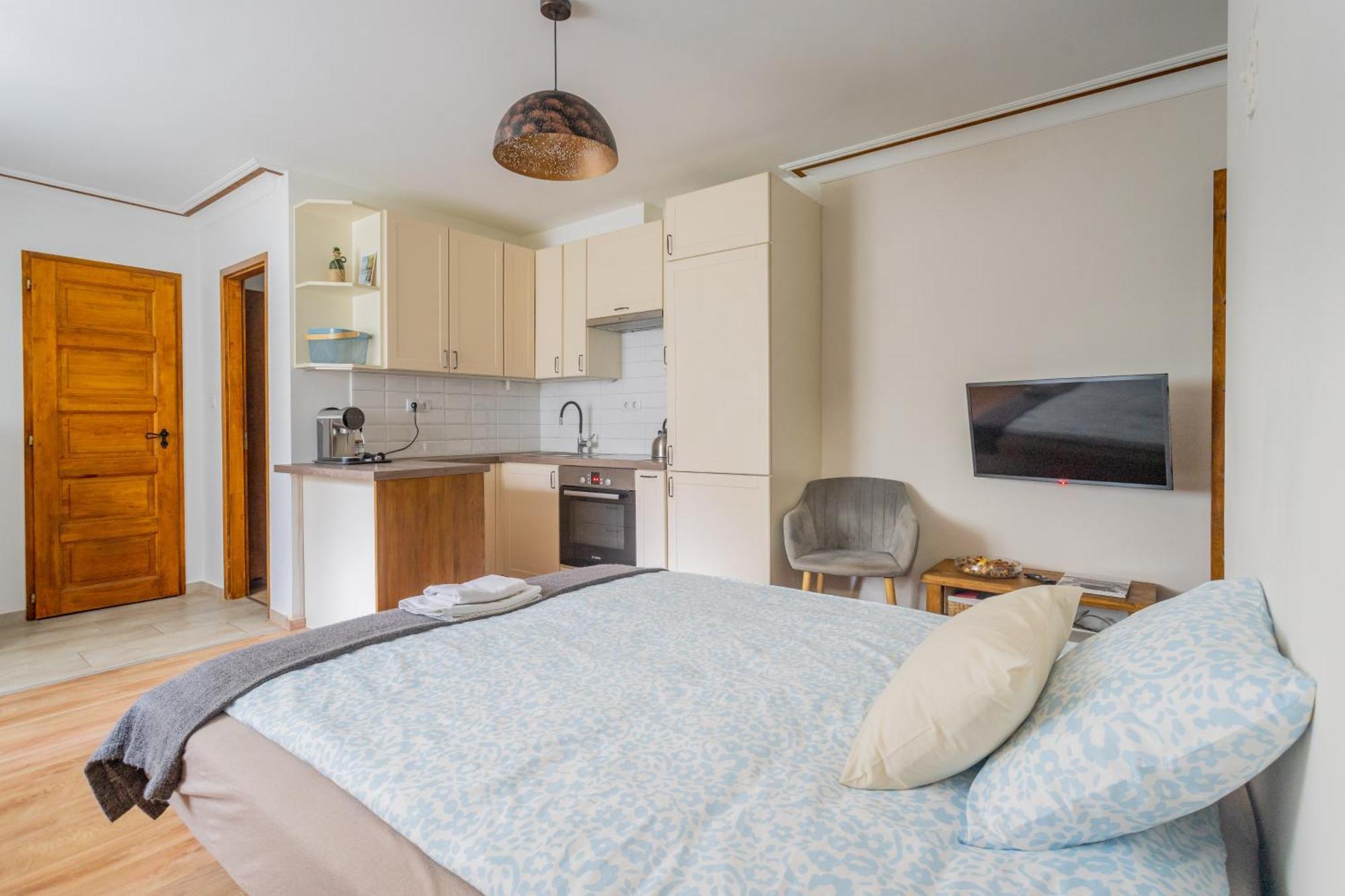 Boroka Apartment *